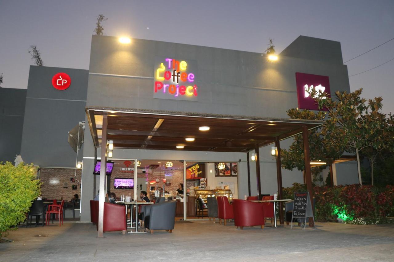 Vu'Z Hotel Byblos Exteriör bild